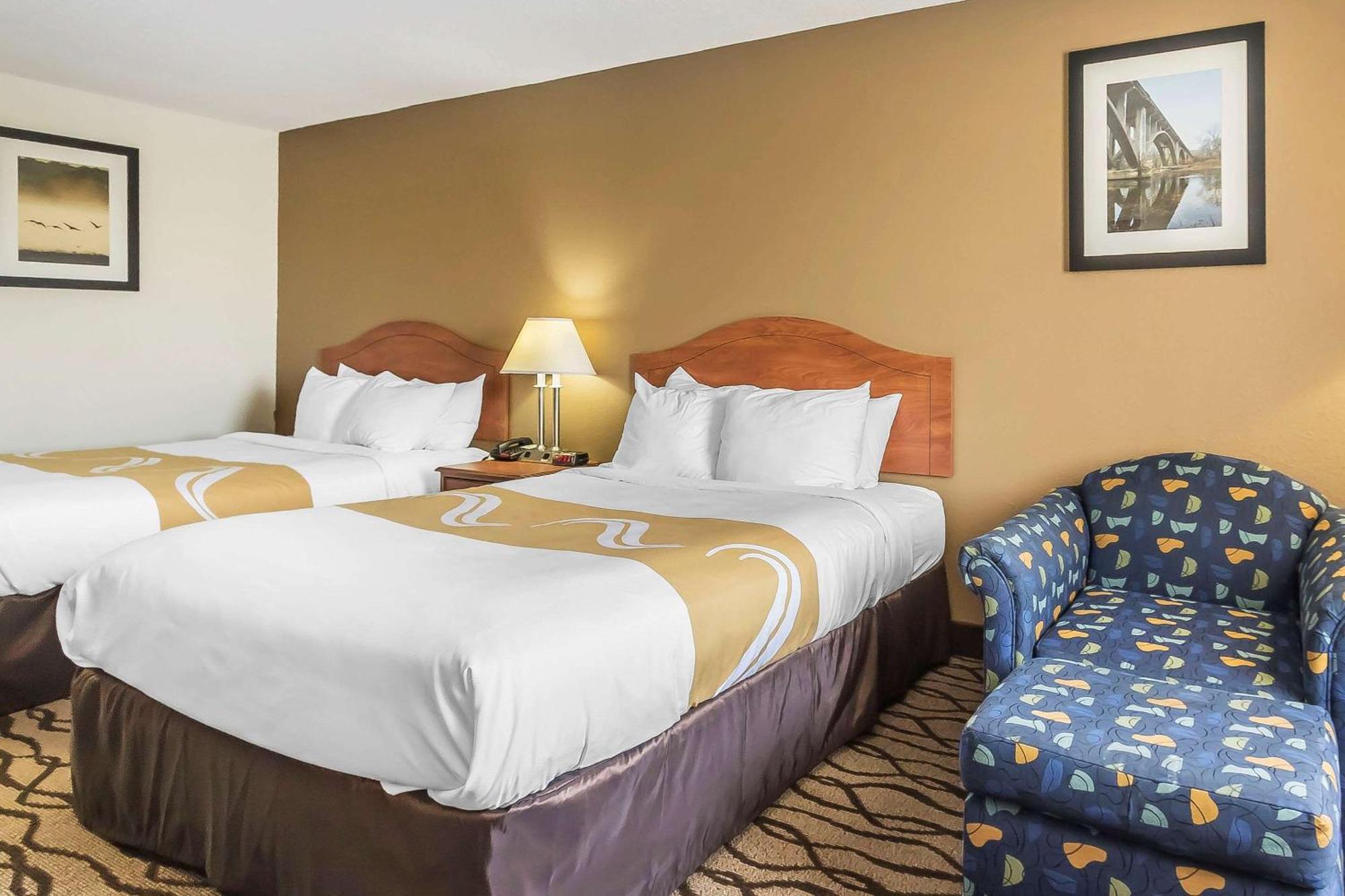 Quality Inn Charleston - Sikeston Eksteriør billede
