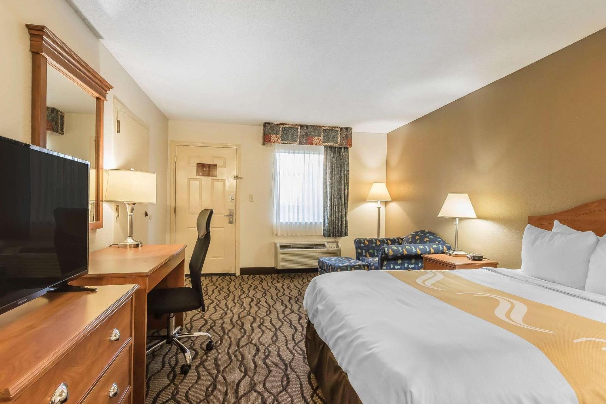 Quality Inn Charleston - Sikeston Eksteriør billede