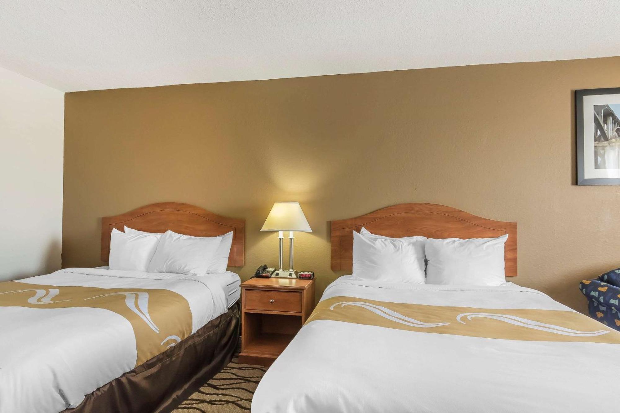 Quality Inn Charleston - Sikeston Eksteriør billede