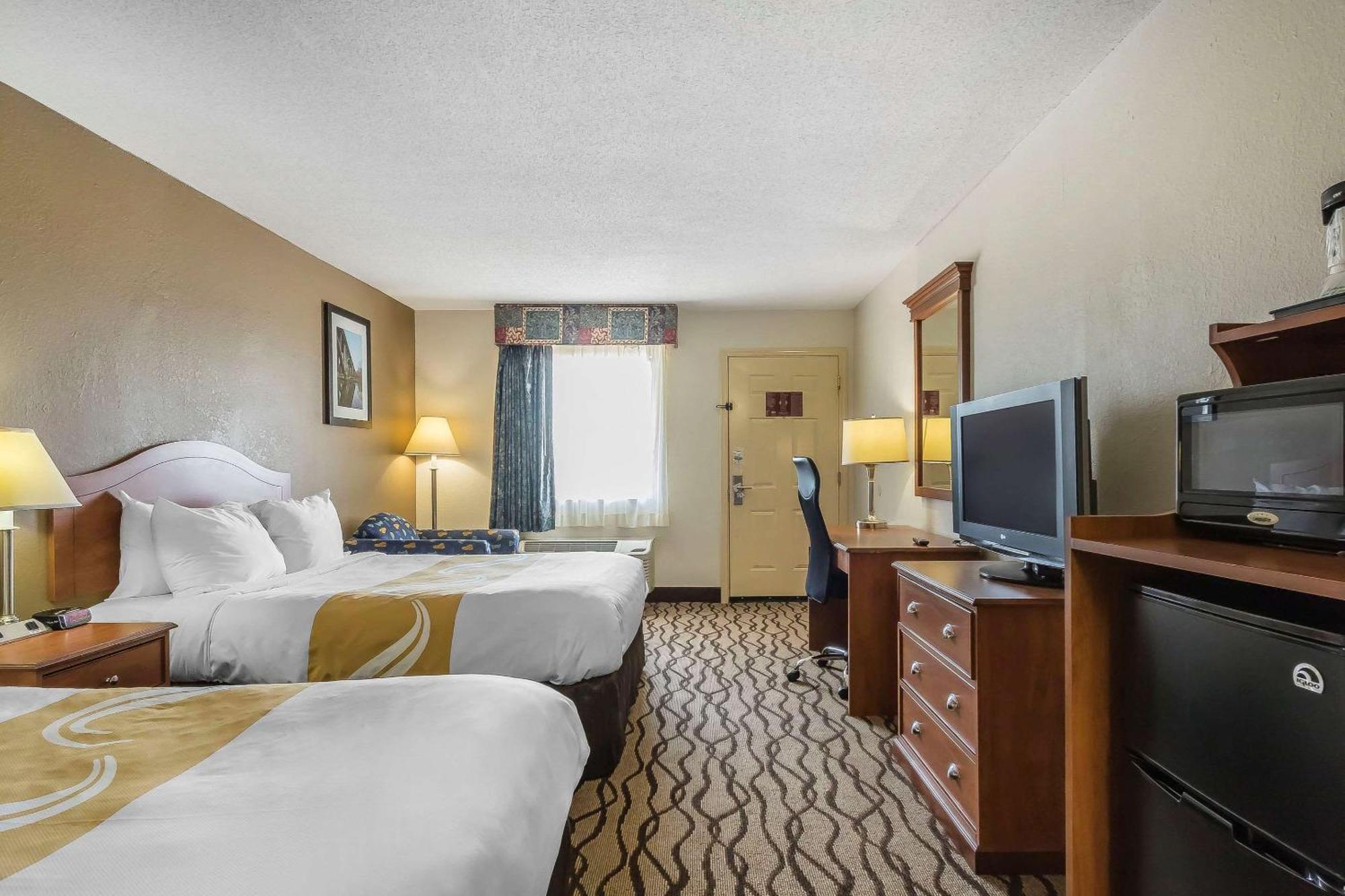 Quality Inn Charleston - Sikeston Eksteriør billede