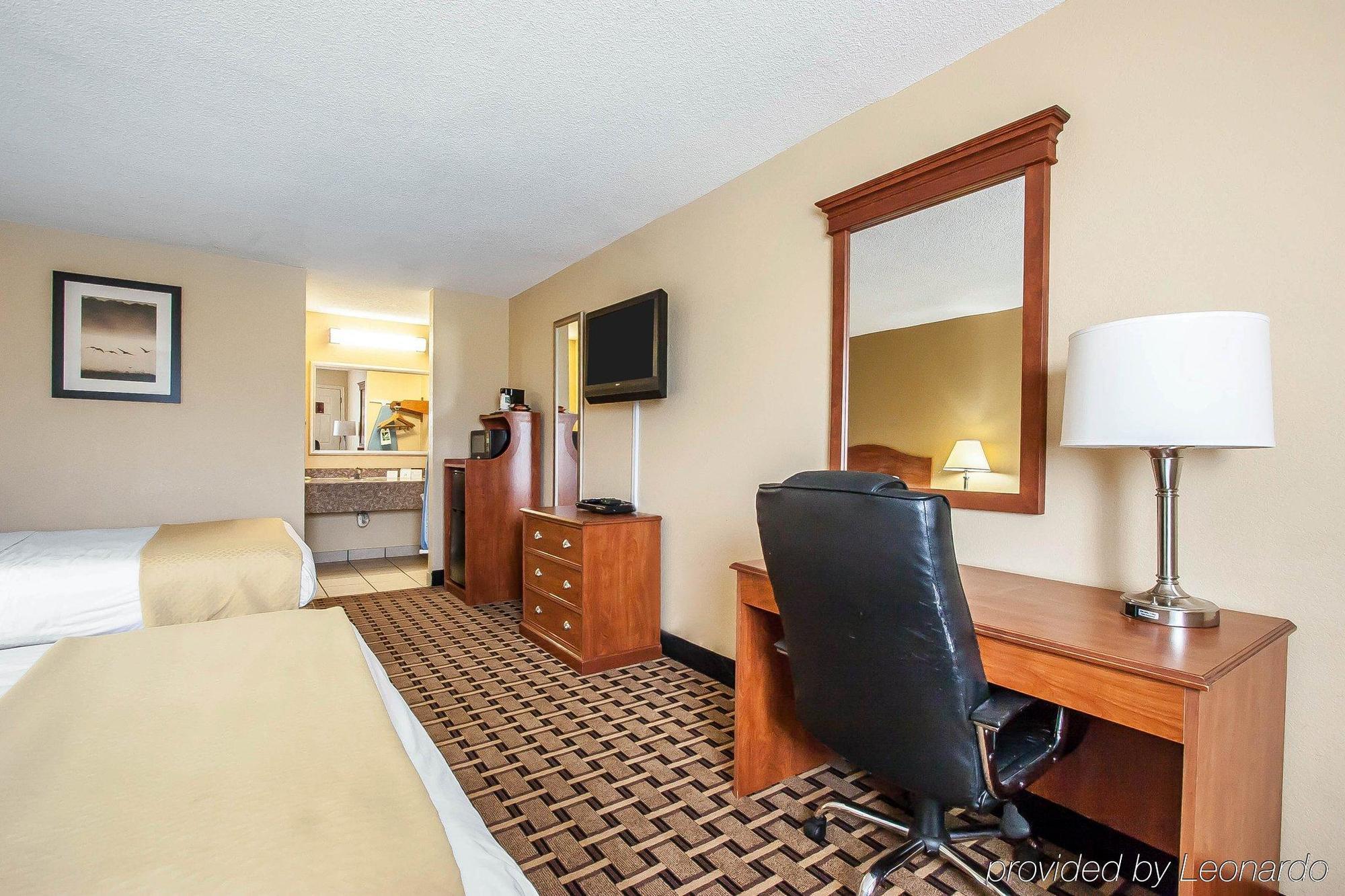 Quality Inn Charleston - Sikeston Eksteriør billede